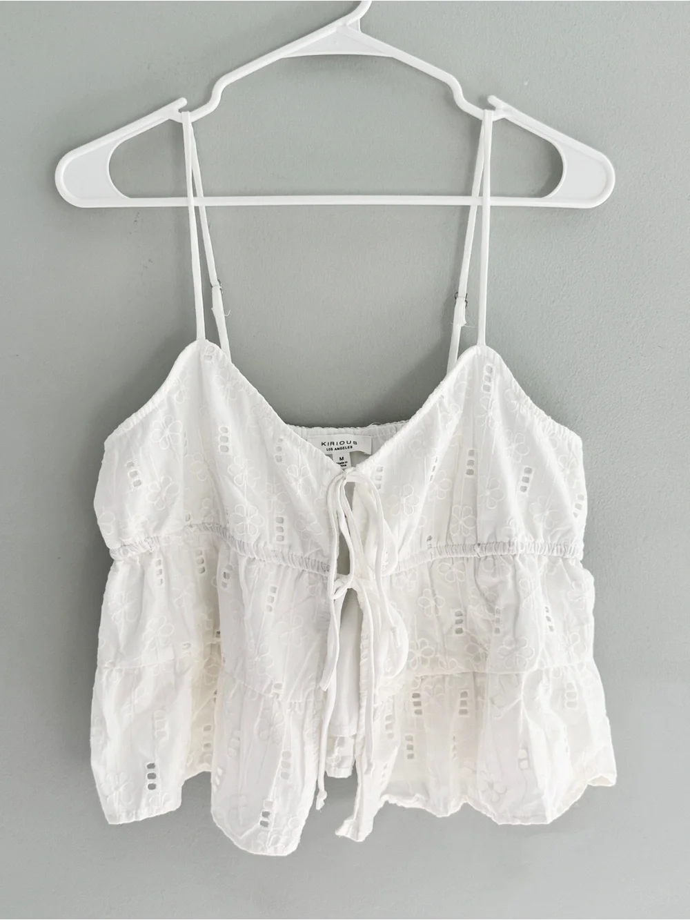 Kirious Los Angeles White Eyelet Tie Front Babydoll Tank Top M NWT